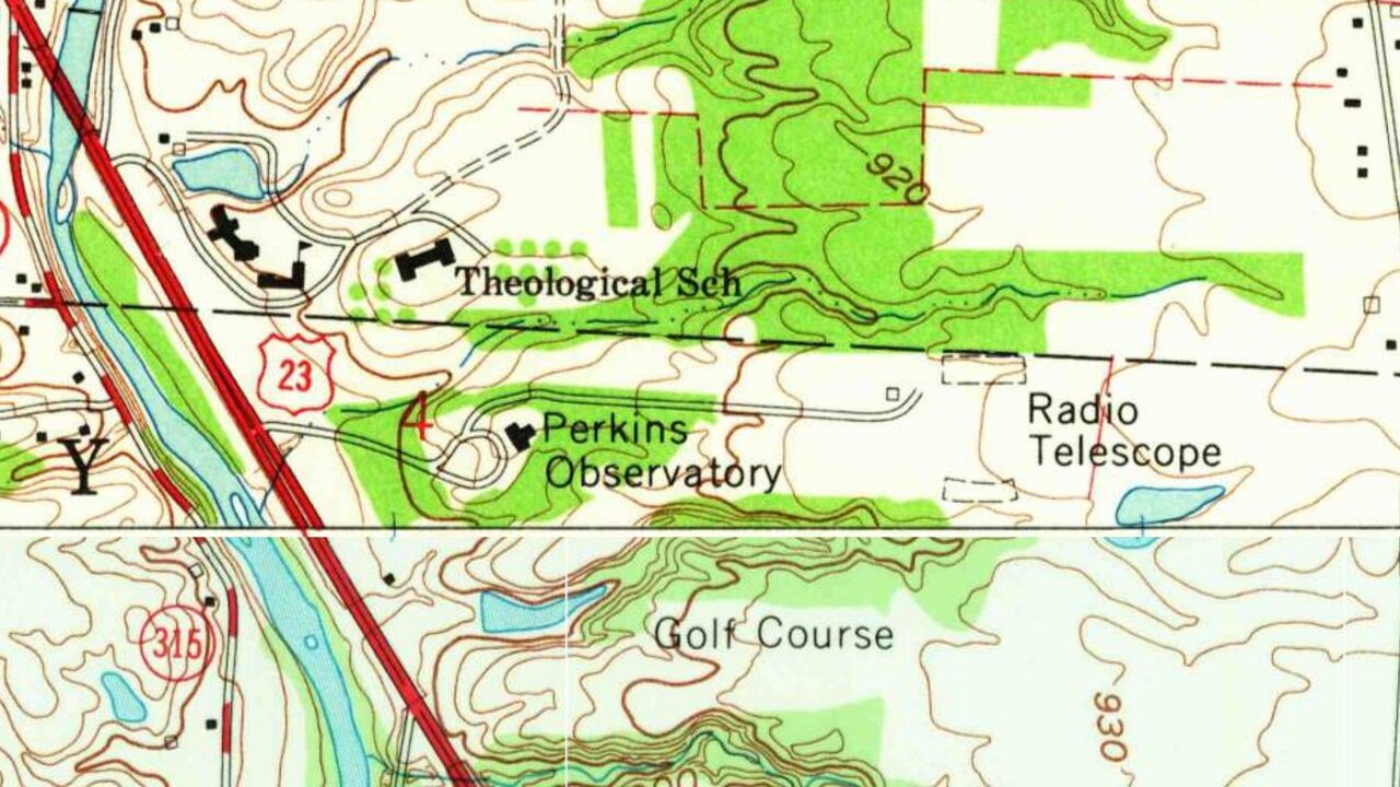 Two federal survey sheets, joined — Delaware, 1960, above Powell, 1967. Each map names one of the neighbours.